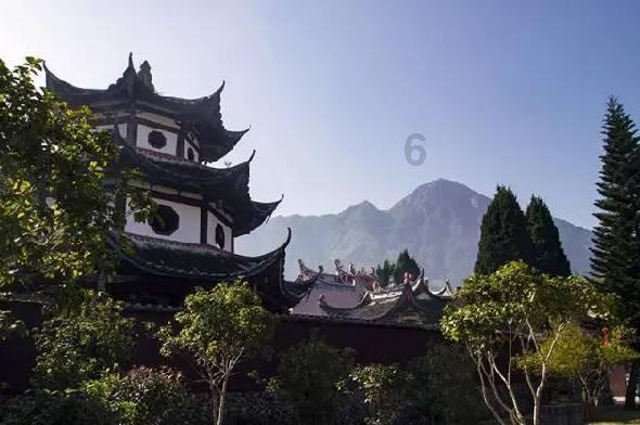 烟台黄渤海新区颁发百余辆别克汽车奖励区内高质量发展优秀企业