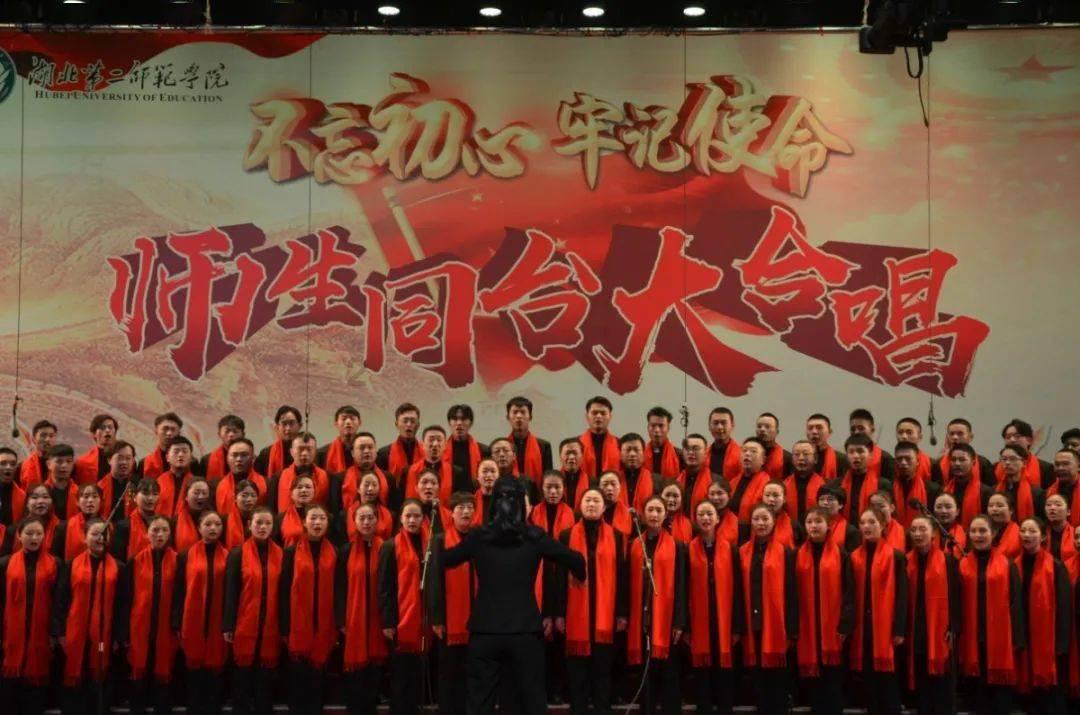 仿写面对小夜莺感到羞愧的句子？游戏画面