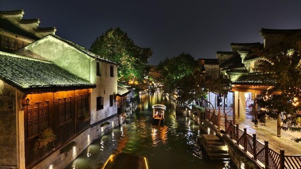 燕王朱棣奉天靖难起兵谋反，幸亏他及时通风报信